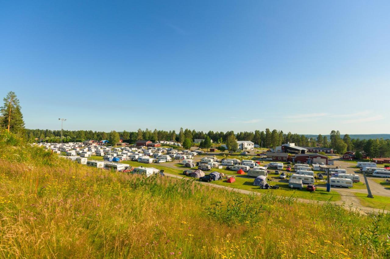 Skelleftea Camping Hotel Екстериор снимка